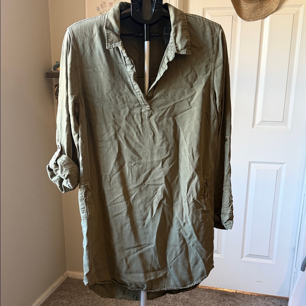 Velvet Heart Olive Utility Tunic with Roll-Tab Sleeves